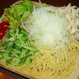 中華ドレッシングで食べる♪我が家の“パスタサラダ”